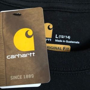 Black long sleeve tee